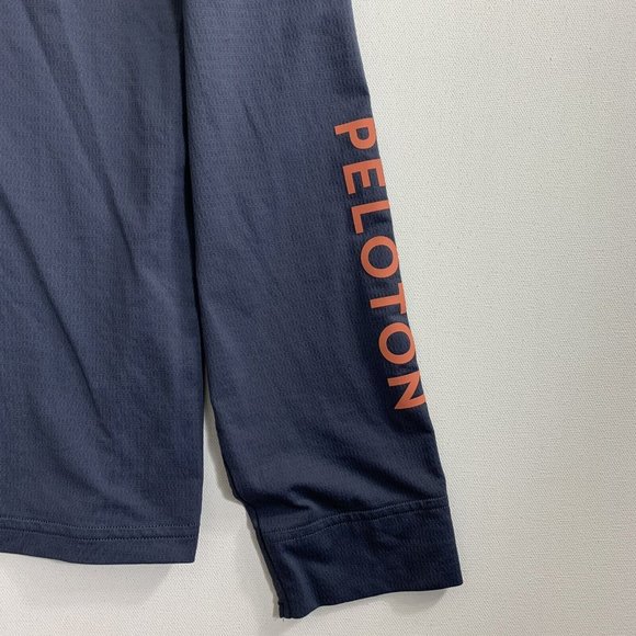 Peloton Shirt Mens Gray Long Sleeve Crew Neck Workout Cycling Adult Size Small - Picture 3 of 9